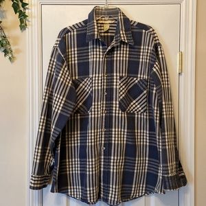 Saint John’s Bay Vintage Heavy Flannel Men’s Shirt Woman’s Shacket